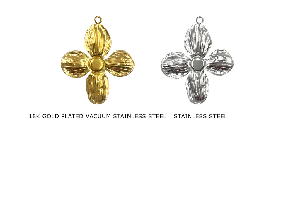 CS1103 Stainless Steel Flower Charm Pendant 30mmX35mm
