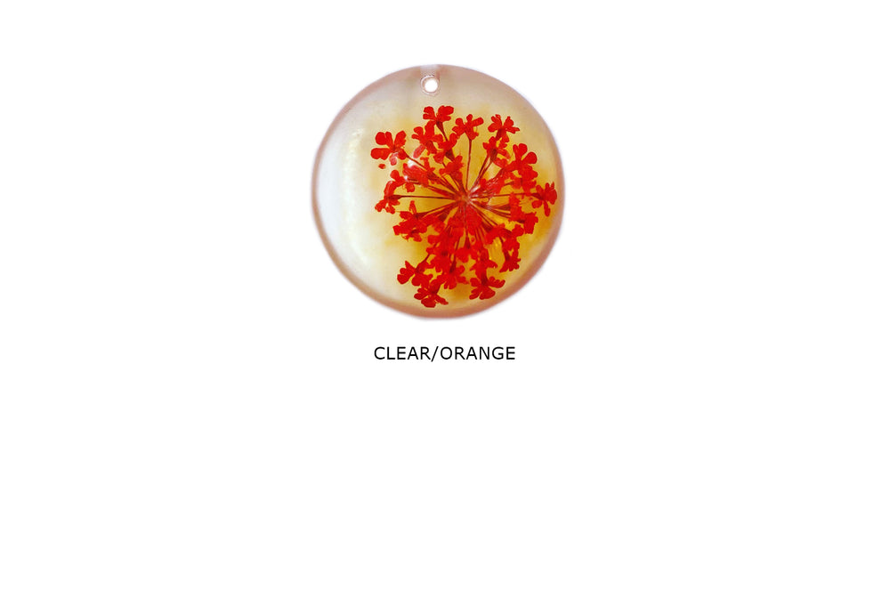 AP1632 Round Pendant With Orange Pressed Flower 24.5mm